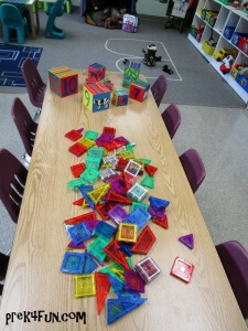 Letter B magnetic building blocks and box play.