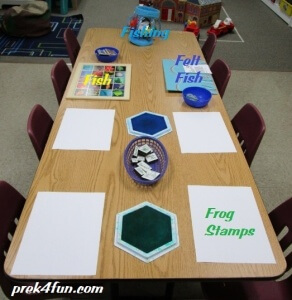 Letter F Preschool Art & Activities tablecenter 1