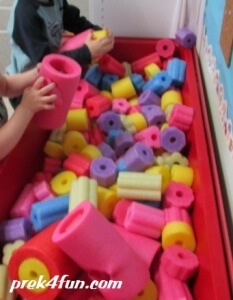Letter F Preschool Art & Activities foam play