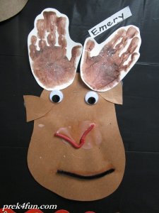 preschool-handprint-reindeer-061-600x800